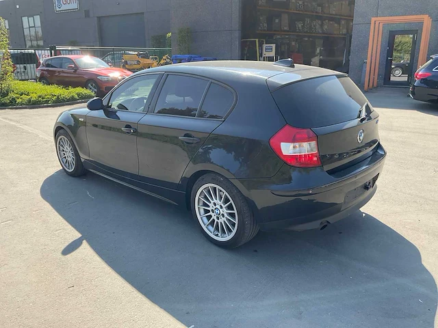 Bmw 1 personenauto - afbeelding 9 van  12
