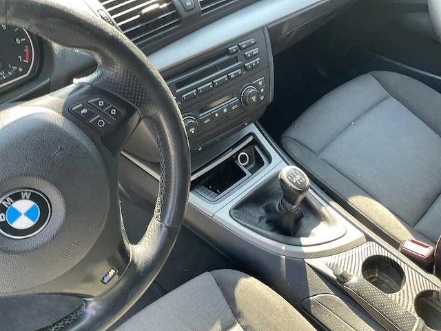 Bmw 1 personenauto - afbeelding 12 van  12