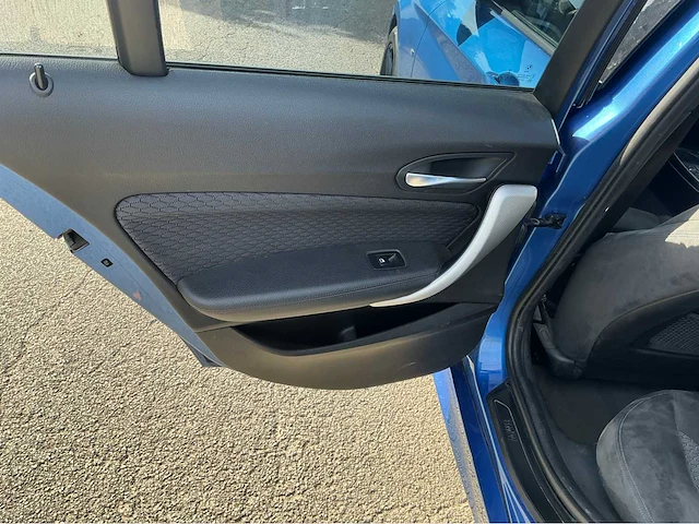 Bmw 1 reeks hatch 116i 2015 - afbeelding 17 van  38