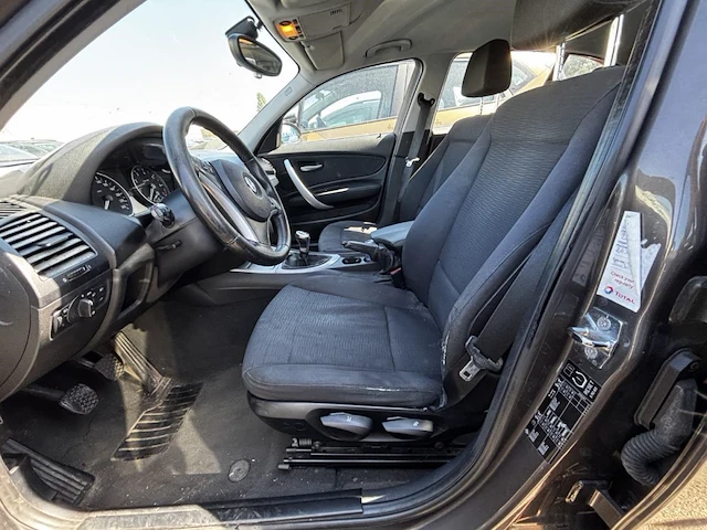Bmw 116, 2007 - afbeelding 16 van  33