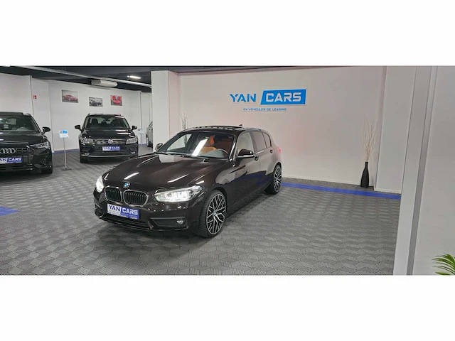 Bmw * 116 da * automaat * schuifdak / leder / sport velgen 19 * - 2018 - - afbeelding 12 van  38