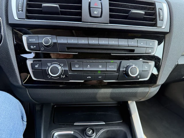 Bmw 116 hatch (f20 lci), 2015 - afbeelding 4 van  32