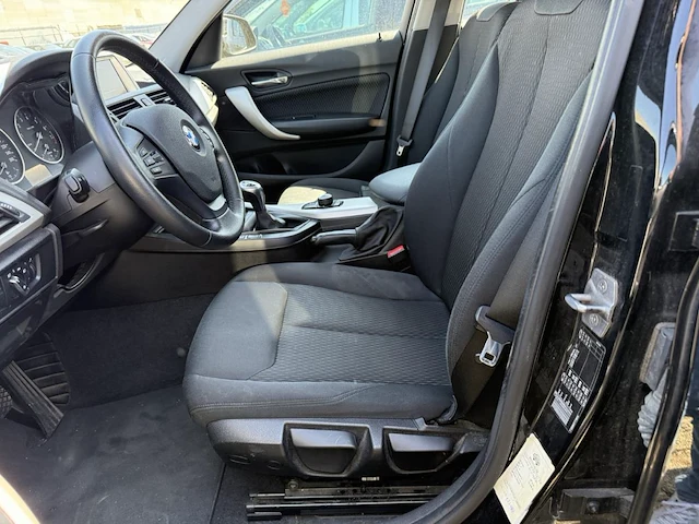Bmw 116 hatch (f20 lci), 2015 - afbeelding 30 van  32