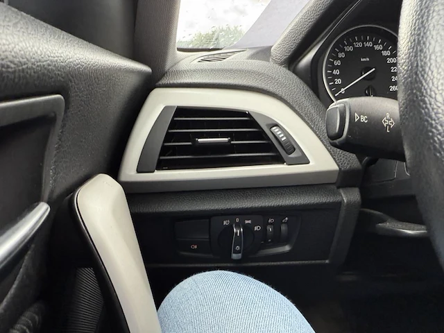 Bmw 116 hatch (f20 lci), 2015 - afbeelding 11 van  27