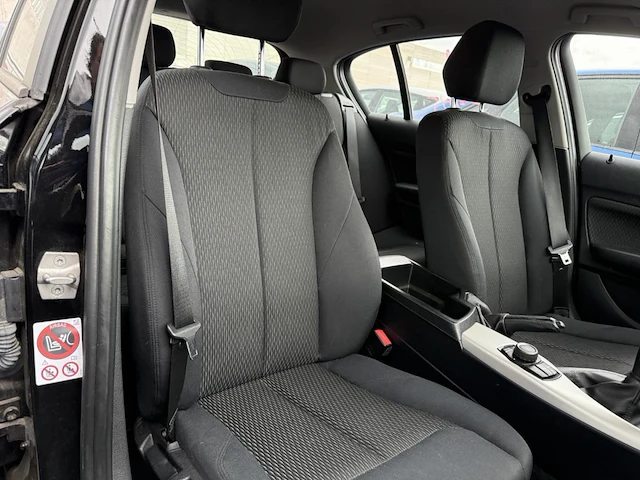 Bmw 116 hatch (f20 lci), 2015 - afbeelding 17 van  27