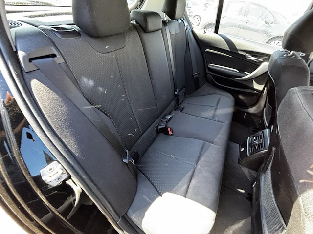 Bmw 116 hatch (f20 lci), 2016 - afbeelding 27 van  35