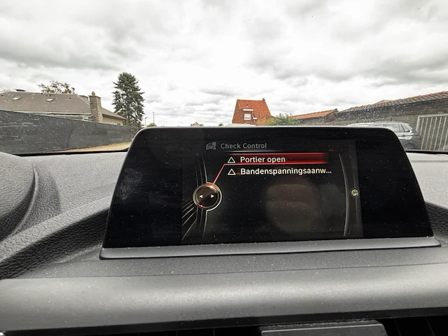 Bmw 116d, 2017 - afbeelding 8 van  33