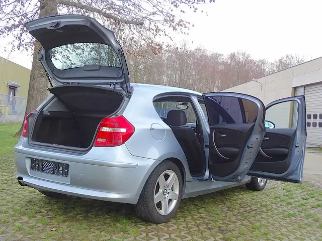 Bmw 116i, l-831-jd - afbeelding 18 van  49