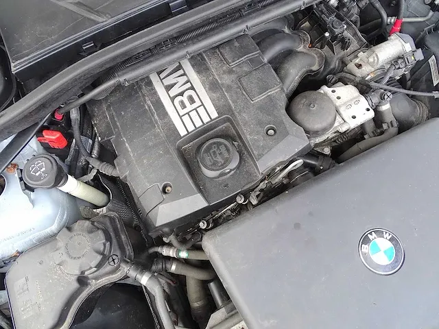 Bmw 116i, l-831-jd - afbeelding 39 van  49