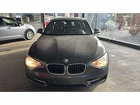 Bmw 116i personenauto - afbeelding 32 van  33