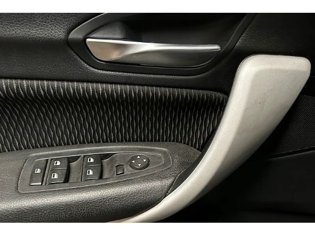 Bmw 116i - afbeelding 7 van  10