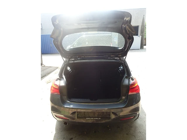 Bmw 116i - afbeelding 7 van  17