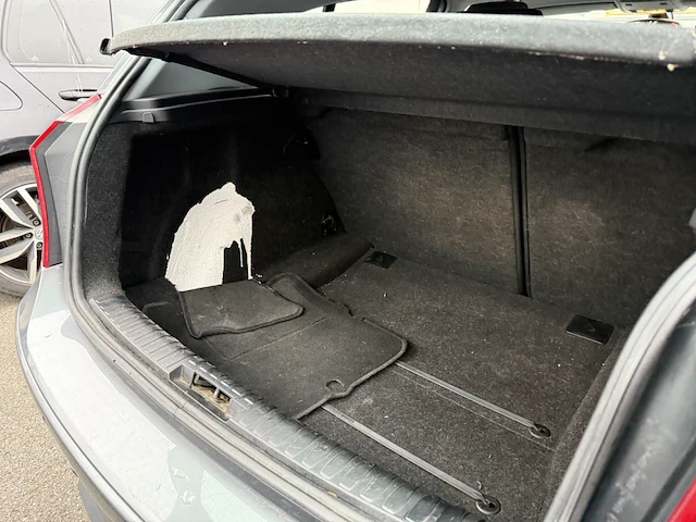 Bmw 118d (f20),2009 - afbeelding 17 van  38