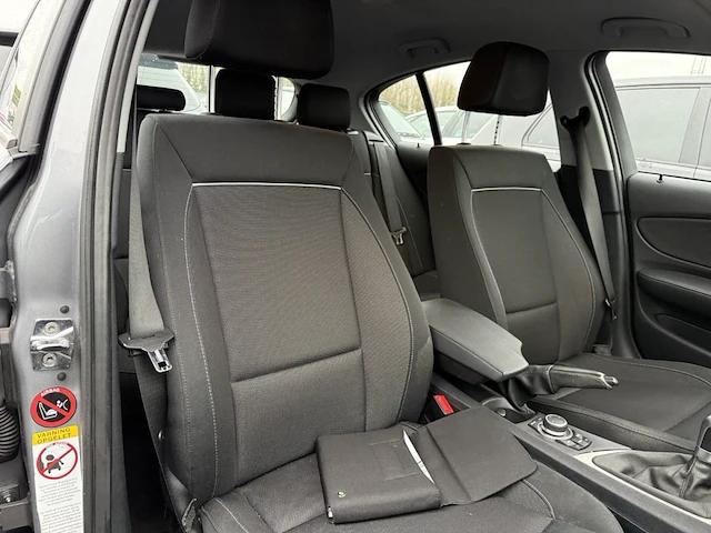 Bmw 118d (f20),2009 - afbeelding 20 van  38