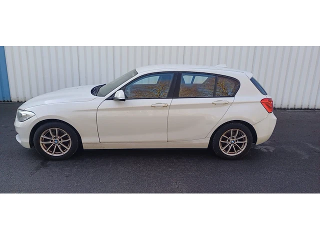 Bmw 118d - afbeelding 1 van  12