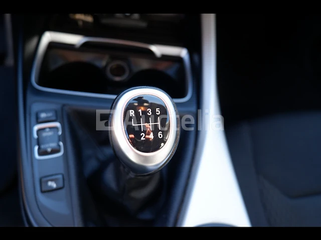 Bmw 118.i auto - afbeelding 45 van  68