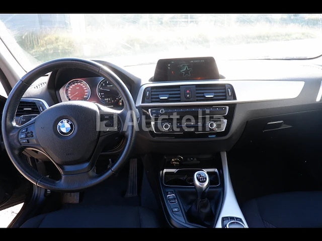Bmw 118.i auto - afbeelding 64 van  68