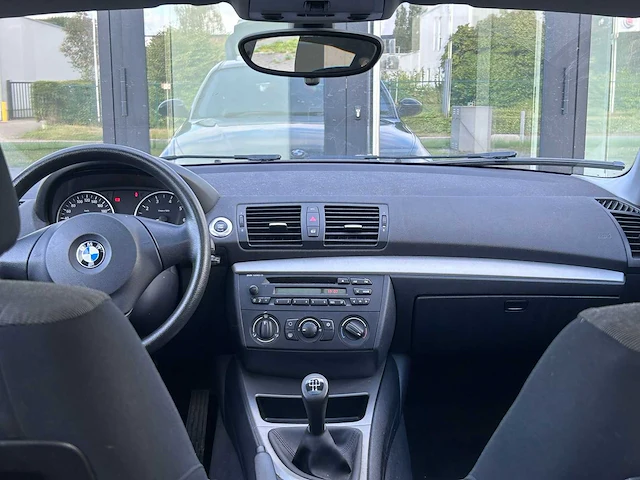Bmw 1reeks, 2005 - afbeelding 9 van  11