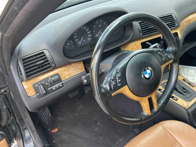 Bmw 3 cabriolet personenauto - afbeelding 2 van  12