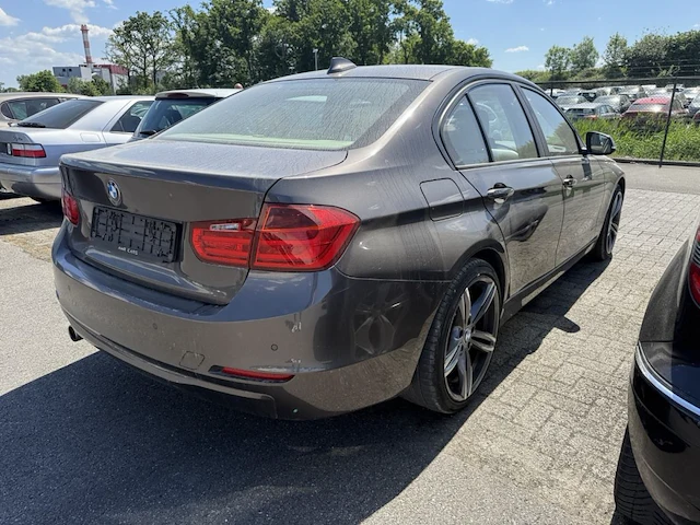 Bmw 3 (f30) 316 d 116, 2015 - afbeelding 20 van  25