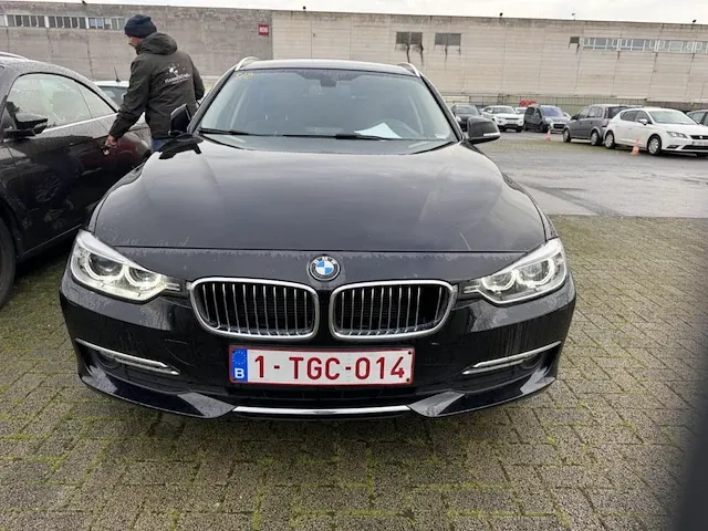 Bmw 3 sw (f31) 318 d blueperformance 136, 2015 - afbeelding 12 van  31