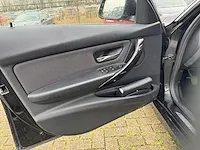 Bmw 3 sw (f31) 318 d blueperformance 136, 2015 - afbeelding 29 van  31