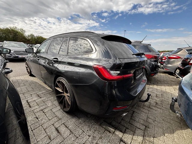 Bmw 3 sw (g21) 320ias opf 184 at,2020 - afbeelding 19 van  23
