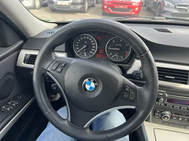 Bmw 316 d (e90) 116, 2010 - afbeelding 3 van  18