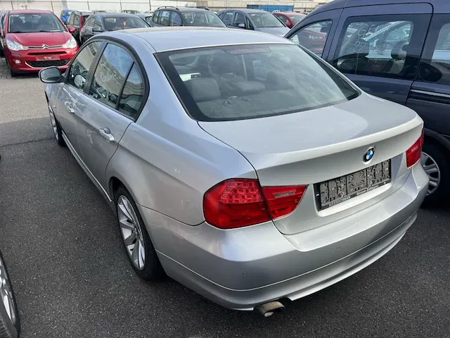 Bmw 316 d (e90) 116, 2010 - afbeelding 14 van  18