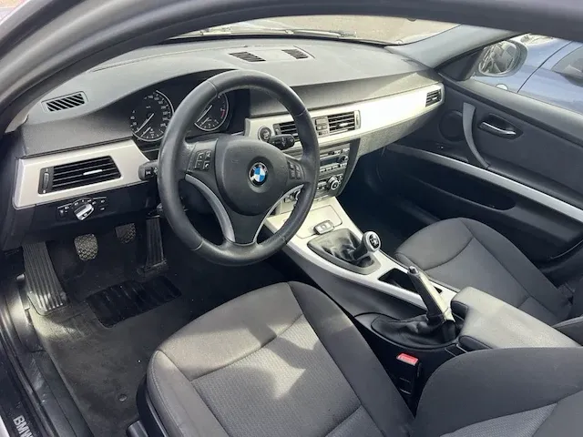 Bmw 316 d (e90) 116, 2010 - afbeelding 15 van  18