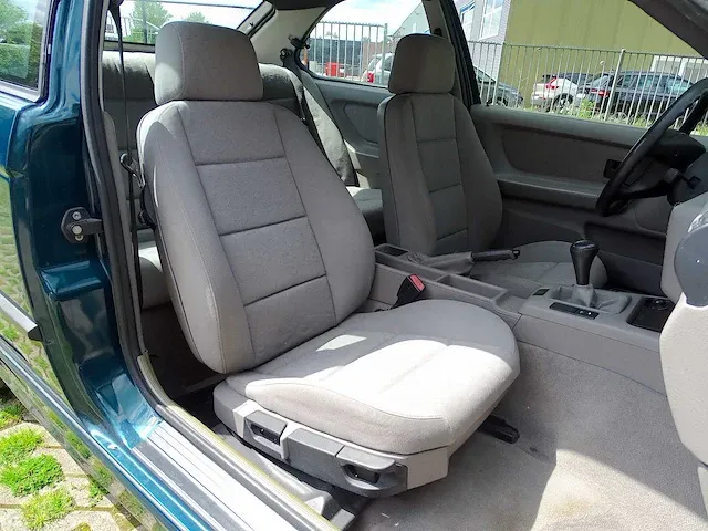 Bmw 316i compact (recent oldtimer be) - afbeelding 14 van  53