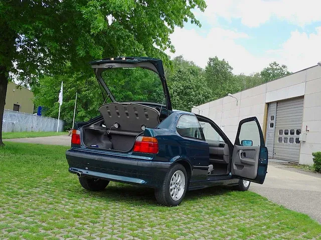 Bmw 316i compact (recent oldtimer be) - afbeelding 20 van  53