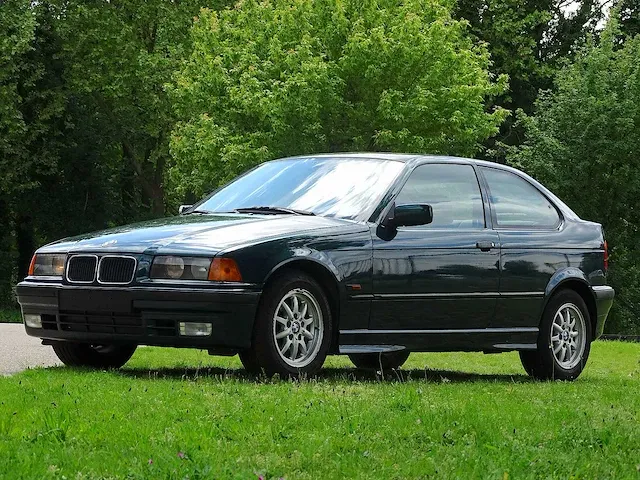 Bmw 316i compact (recent oldtimer be) - afbeelding 12 van  53