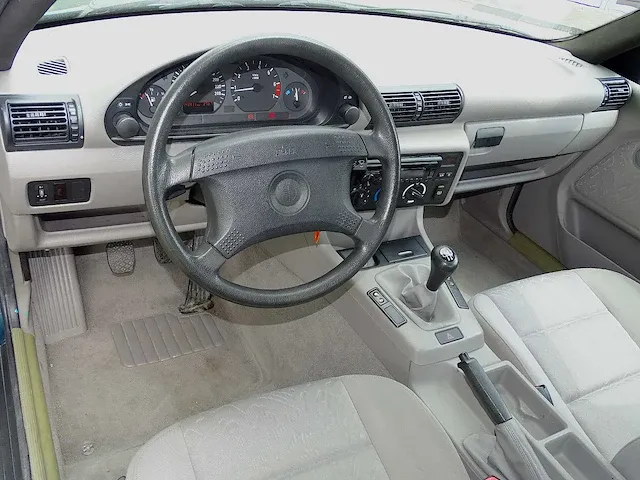 Bmw 316i compact (recent oldtimer be) - afbeelding 26 van  53