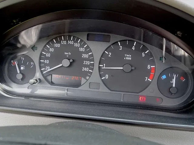 Bmw 316i compact (recent oldtimer be) - afbeelding 36 van  53