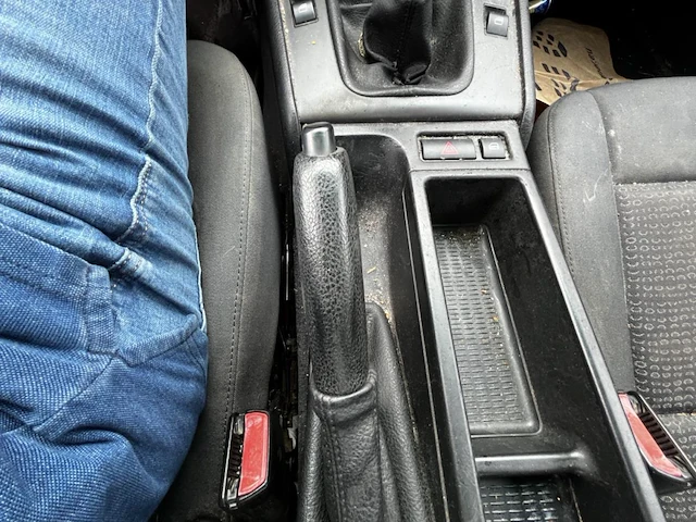 Bmw 318, 2005 - afbeelding 2 van  30