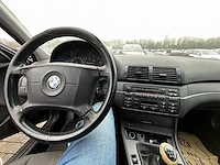 Bmw 318, 2005 - afbeelding 28 van  30