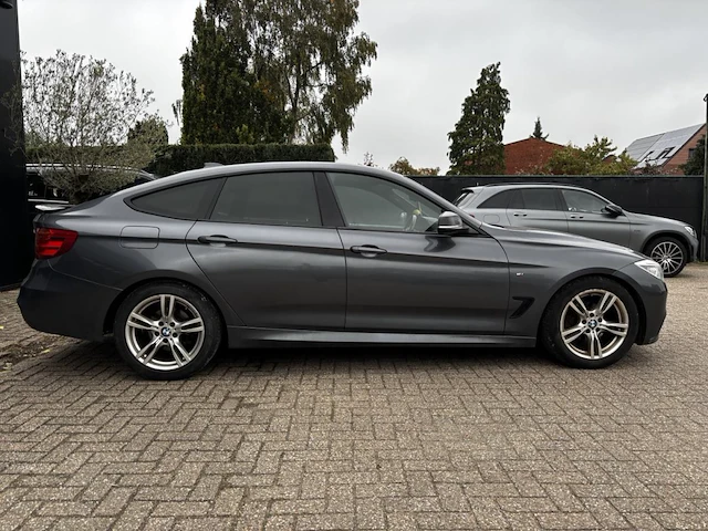 Bmw 318 d gt,2014 - afbeelding 34 van  43