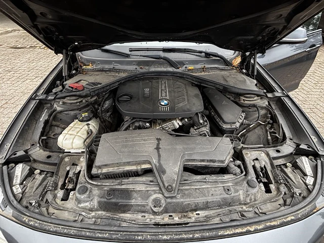 Bmw 318 d gt,2014 - afbeelding 43 van  43