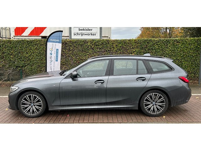 Bmw 318 d - afbeelding 1 van  27