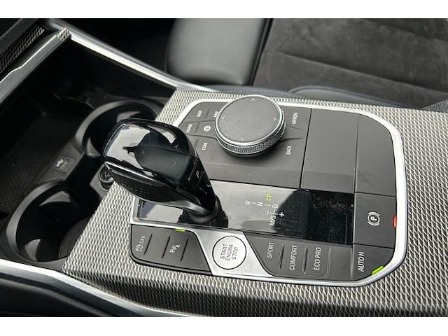 Bmw 318 d - afbeelding 26 van  27