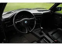 Bmw 318 is (e30) 1.8 benzine handleiding - oldtimer - afbeelding 2 van  33