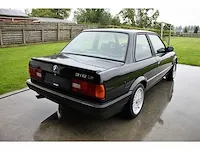 Bmw 318 is (e30) 1.8 benzine handleiding - oldtimer - afbeelding 20 van  33