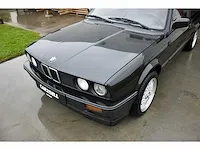 Bmw 318 is (e30) 1.8 benzine handleiding - oldtimer - afbeelding 25 van  33