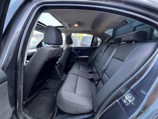 Bmw 318d, 2006 - afbeelding 21 van  49