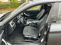 Bmw 318d gt - 2015 - afbeelding 2 van  29