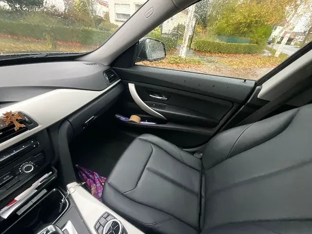 Bmw 318d gt - 2015 - afbeelding 3 van  29