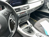 Bmw 318d personenauto - afbeelding 9 van  12