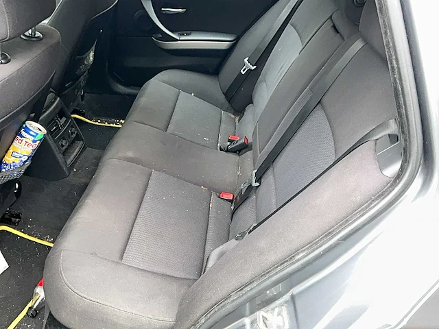 Bmw 318d personenauto - afbeelding 10 van  12