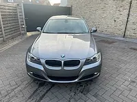 Bmw 318d uit 2010 - afbeelding 9 van  12